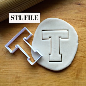 Descarga de archivo STL digital para cortador de galletas con la letra T del equipo universitario en varios tamaños