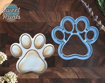 Paw Print Cookie Cutter in Multiple Sizes