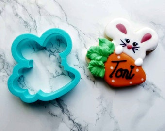 Bunny and Carrot Frame Cookie Cutter in Multiple Sizes