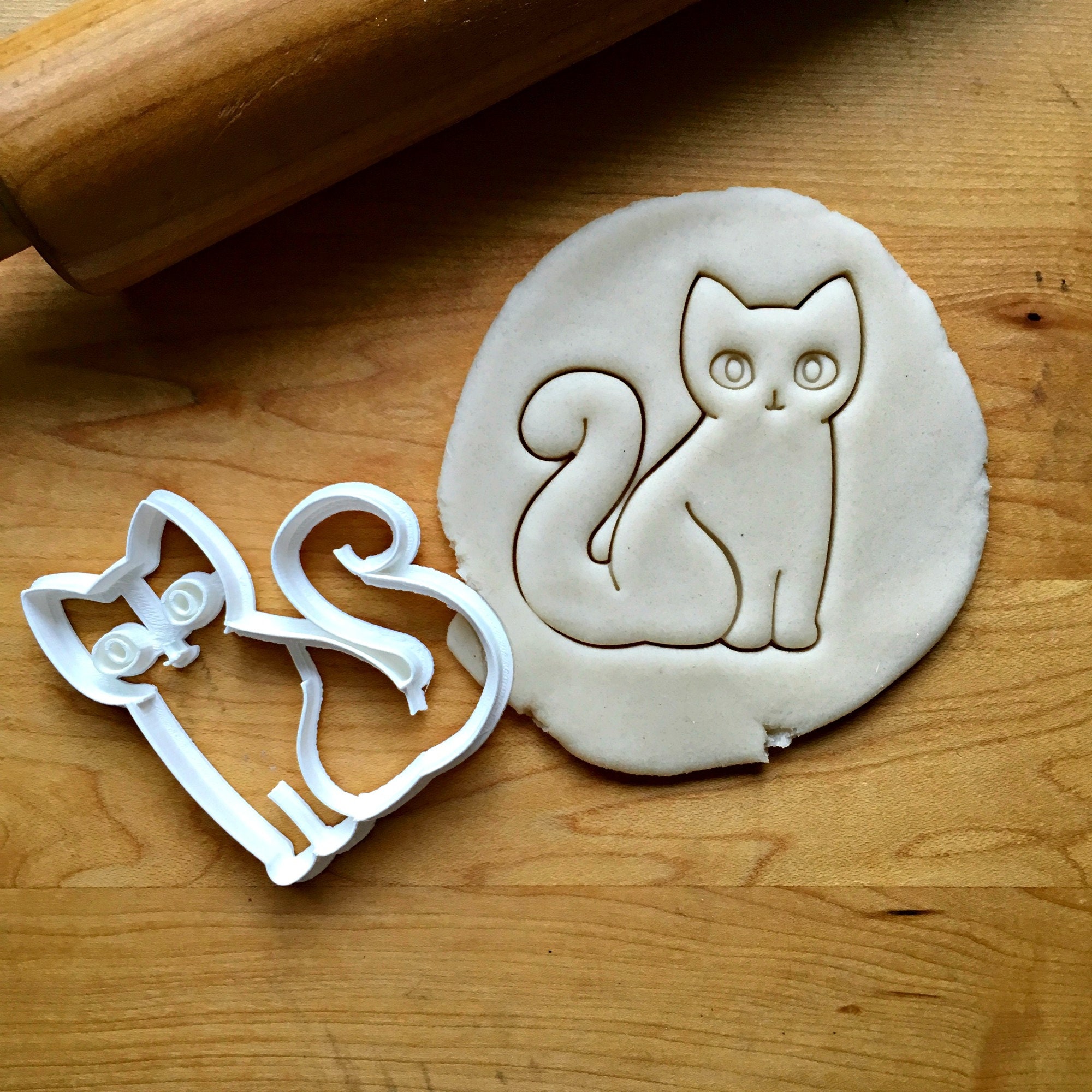 Lucky Cat cookie cutter Maneki-neko beckoning cats paw 招き猫