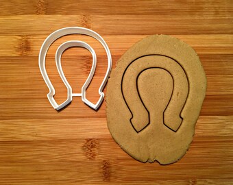 Horseshoe Cookie  Cutter in Multiple Sizes