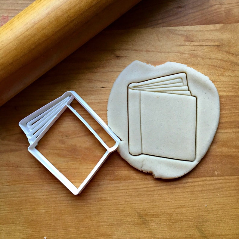 Book Cookie Cutter/Multi-Size/Dishwasher Safe Available image 1