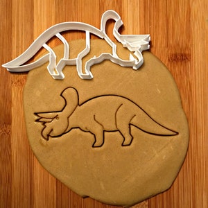 Triceratops Dinosaur Cookie Cutter in Multiple Sizes