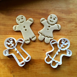 Set of 2 Gingerbread Boy and Girl Cookie Cutters/Multi-Size/Christmas Cookie Cutter