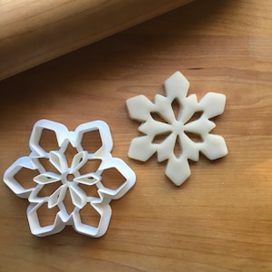 Snowflake Cookie Cutter Creates a Cut Out in Multiple Sizes