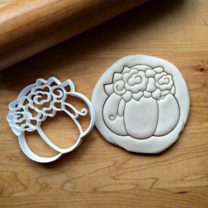 Pumpkin with Flowers Cookie Cutter Multi-Size /