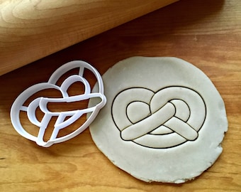 Pretzel Cookie  Cutter in Multiple Sizes