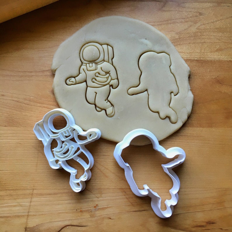 Tagliabiscotti In Acciaio Inox Stadter Forma Sub O Astronauta 9 Cm - Per Biscotti, Pasta Di Sale E Hobbistica