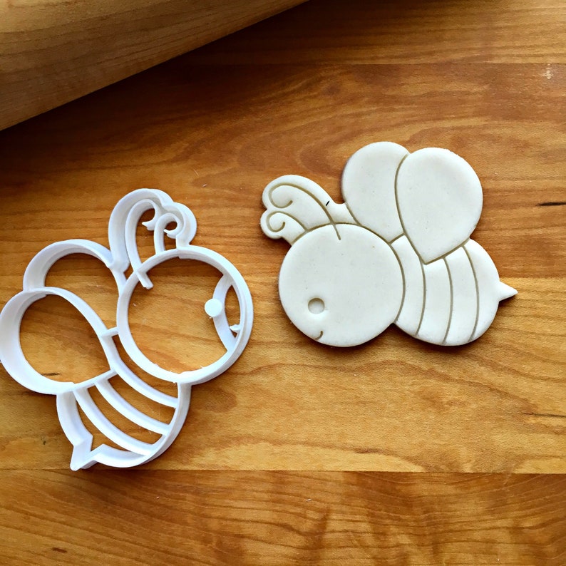 Bee Cookie Cutter/multisize Etsy