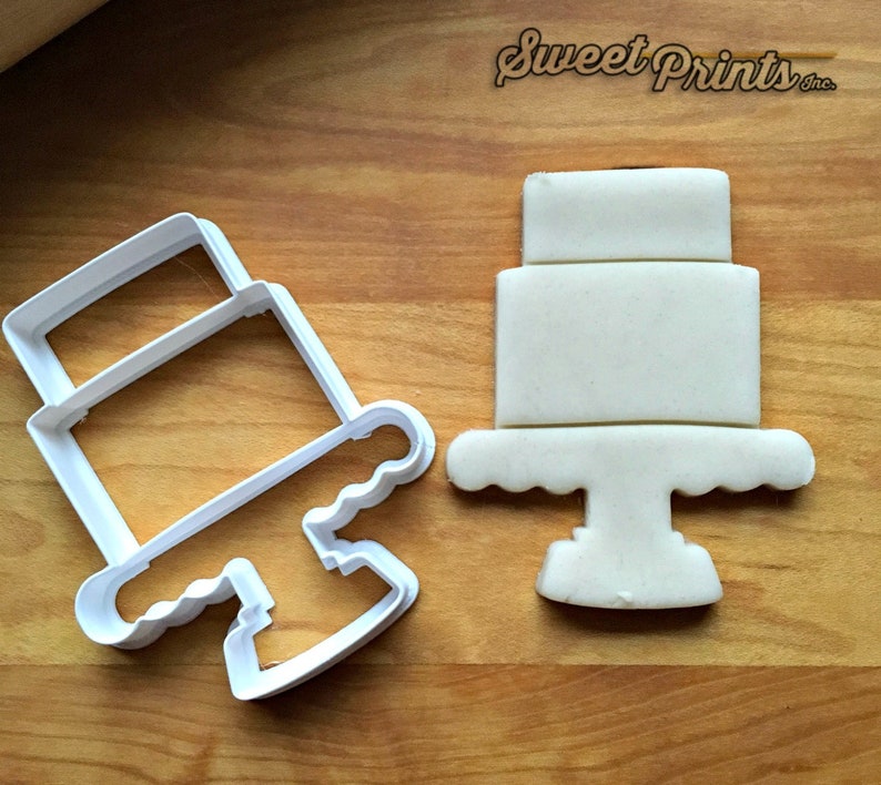 cake ring and cookie cutter set