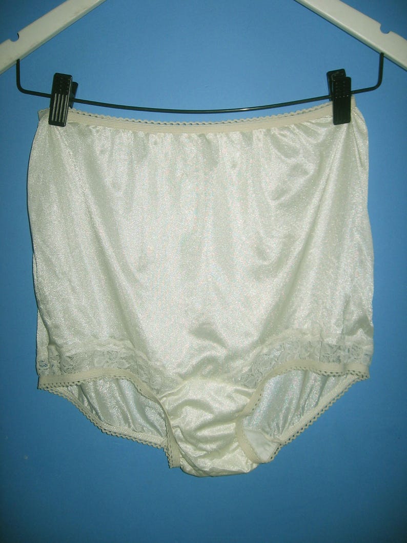 VTG East Tenn Undergarment ILGWU Made USA Nylon Cream Floral Etsy