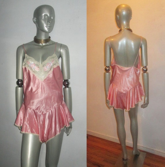 VTG Val Mode Lingerie Pink Beige Multicolr Scallop