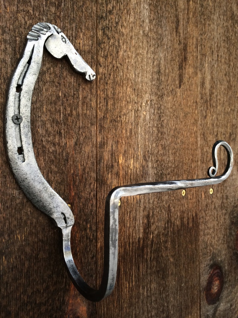 Horse Head Toilet Paper Holder From an Old Horse Shoe Etsy