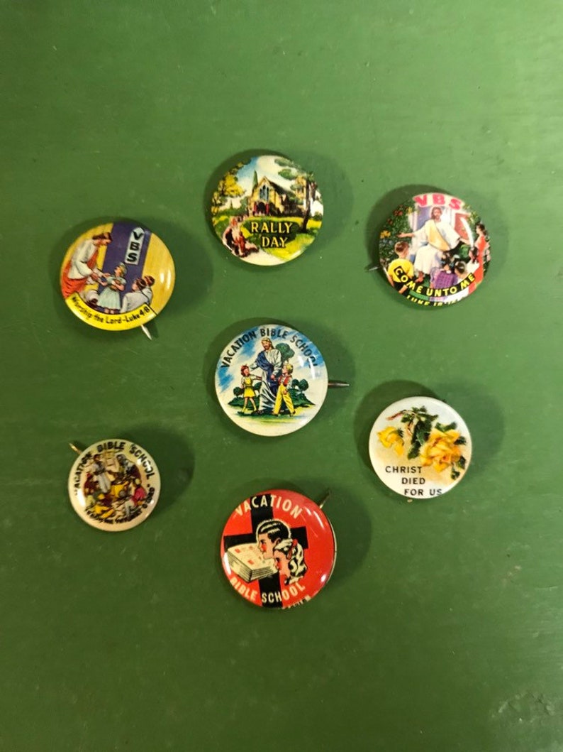 rally day vacation Bible school pin back button VBS pins religious pins Vintage pin back button