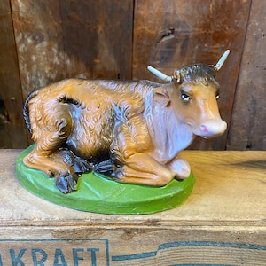 vintage farm animal cow, Nativity animal, crèche animal