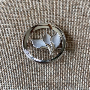 Mid Century Modern Sterling Silver Floral Brooch: Leaf Pin