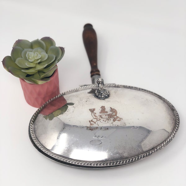 FB Rogers Silver Co. Vintage Oval Silver Plated Silent Butler Crumb Catcher Ash Tray
