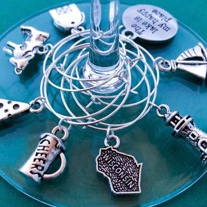 Wisconsin Wine Glass Charms, Hostess Gift Ideas, Cocktail Party Accessories, Wisconsin Themed Gift