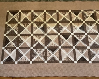 Quilt Browns Tans Pineapple Flying Geese Pattern Mint Condition Lap or Porch Quilt 80x48