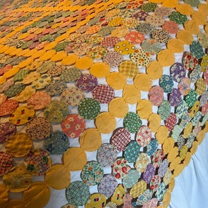 Quilt Yellow Multicolor YoYo Quilt 86x76 Vintage from the 1930s Better than Fabulous image 5