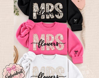 Mrs Embroidered Sweatshirt, Personalized Bride Last Name Lace Applique Sweatshirt, Custom Wife Sweater, Bridal Gift, Newlywed Mrs Crewneck