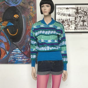 80s - BATWING Jumper - Blue and Green - ABSTRACT - Ski SWEATER