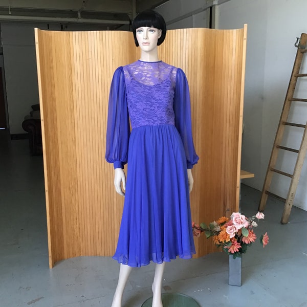 70s - PERIWINKLE Blue - LACE dress - CHIFFON Evening Dress - Floaty