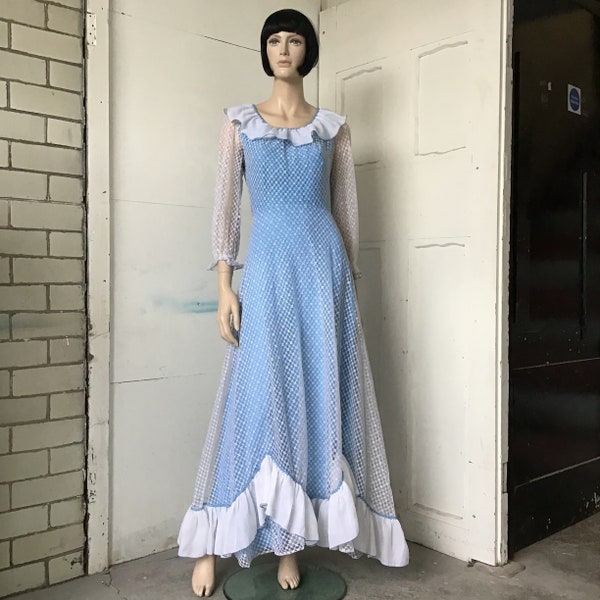 1970s Maxi dress - Full length lace dress - Flounce and Frill - Victoriana - Summer promenading