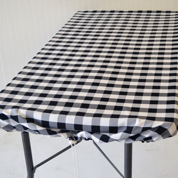 Black & White TableSnugg The Original Drawstring Tablecloth to secure your picnic from a windy day