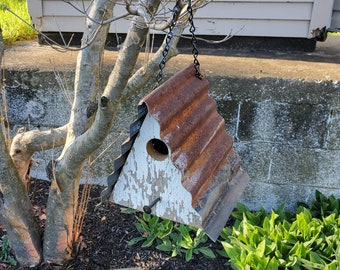 Rustic Reclaimed Barnwood and Corrugated Metal Roof Triangle Wren Birdhouse Amish Made in the USA