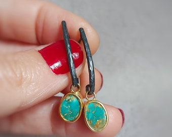 Boucles d'oreilles bohème turquoise en argent plaqué or, boucles d'oreilles pendantes avec pierre précieuse curative, boucles d'oreilles minimales avec vert turquoise, bijoux uniques