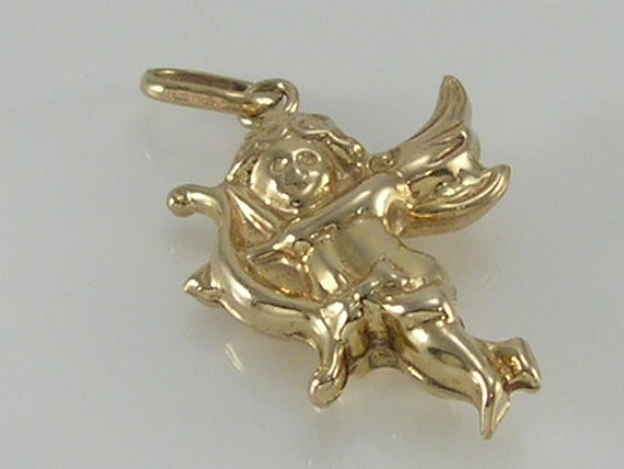Vintage 3D 9ct Gold Cupid Charm Pendant - image 2
