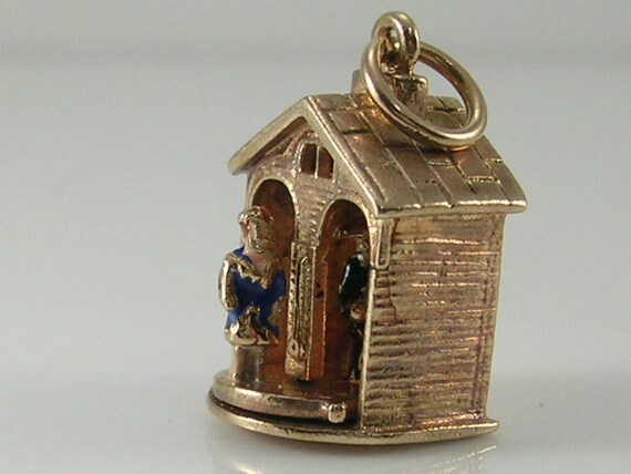 Vintage 3D 9ct Gold Movable Weather House Charm H… - image 4