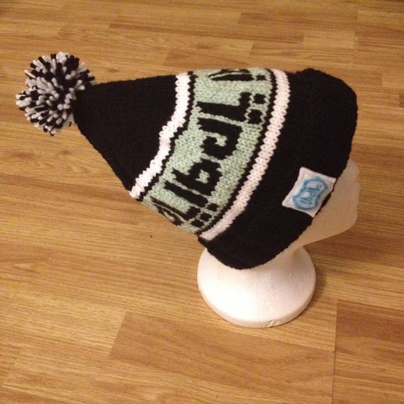 knit your own bobble hat