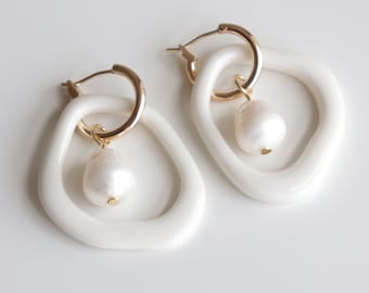 Jean Arp Abstract white earrings with a pearl, Organic shape earrings, Huggie hoop earrings, Dadaist jewelry