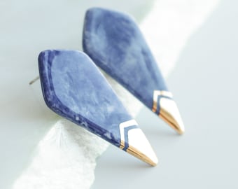 Edgy blue marble earrings / Stud earrings / Gold painted / Beautiful earrings / Bijoux / Well made / handmade jewelry / Modern design