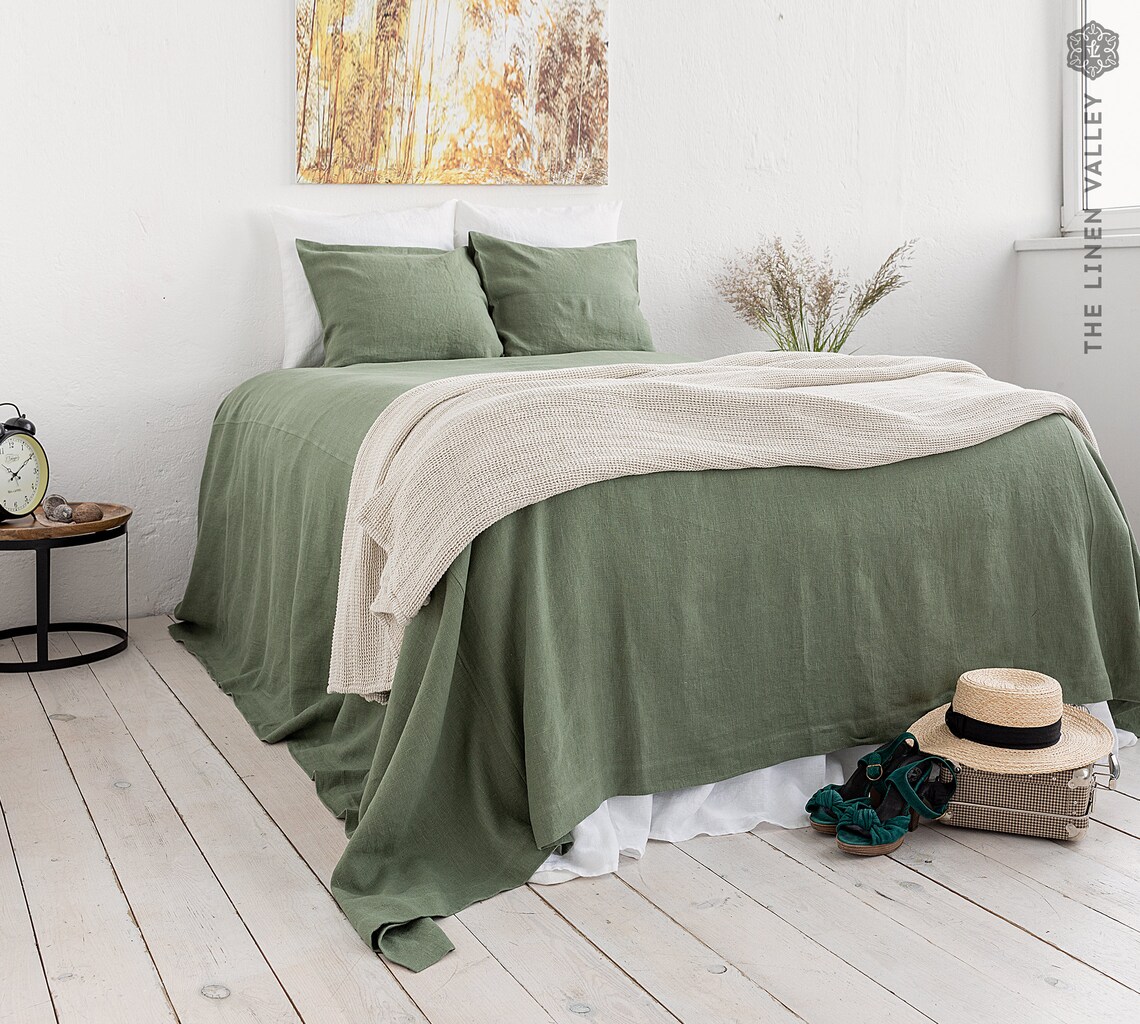 MOSS GREEN Linen Bedspread olive Green King/queen Size Bed Etsy Canada