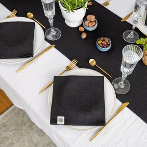 Black linen napkin set of 2-  black linen heavier weight Napkins -  Linen napkins - Table linens in various colours