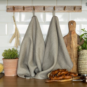Linen tea towels (2 pcs). Rustic linen hand towel.  Farmhouse linen towels. Natural linen towel. Linen dish towel