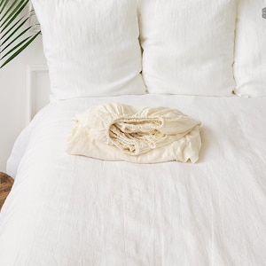Off white linen fitted sheet- Softened linen milk white/ivory white fitted sheet- Natural linen twin/full/double/queen/king size bed sheet