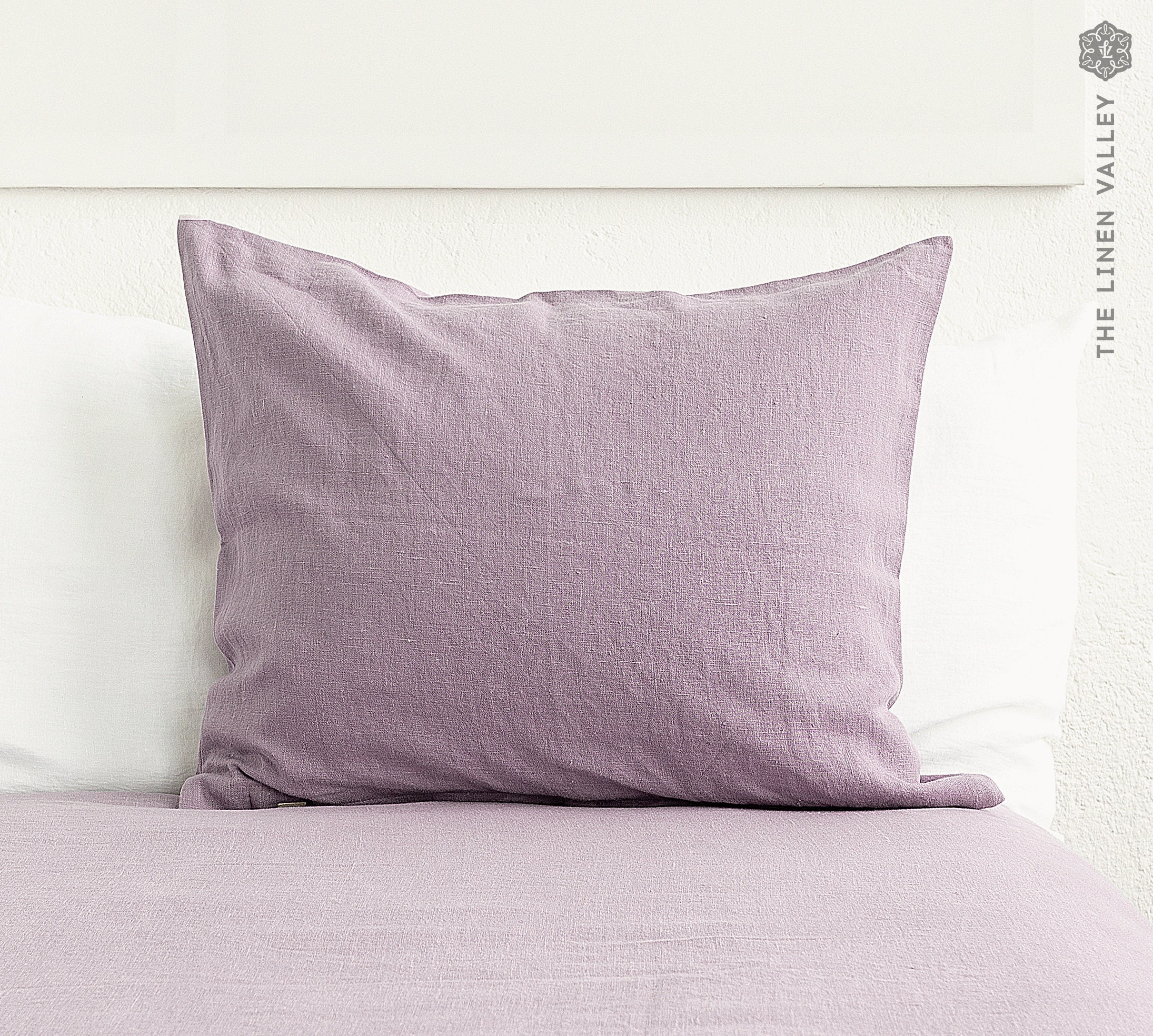 light purple decorative pillows