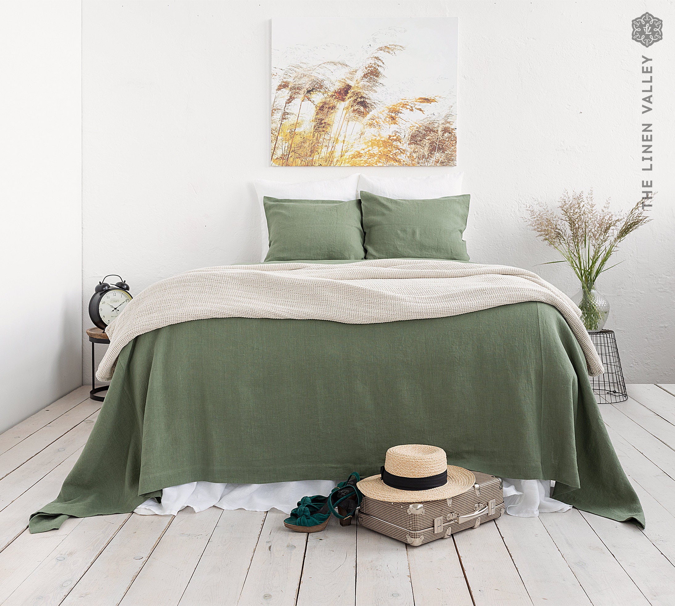 MOSS GREEN Linen Bedspread olive Green King/queen Size Bed Etsy Canada