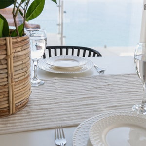 Runner da tavolo in lino a righe - runner da tavolo in lino naturale - runner da tavolo beige bianco chiaro - runner da tavolo in lino fatto a mano