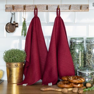 Linen tea towels (2 pcs). BURGUNDY RED towel set. Softened linen kitchen towel. Hand towel. Natural dish towel.
