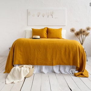 Amber yellow Linen Bedspread - saffron King Queen Bed cover- Ochre linen bed Throw- marigold linen throw - Linen blanket