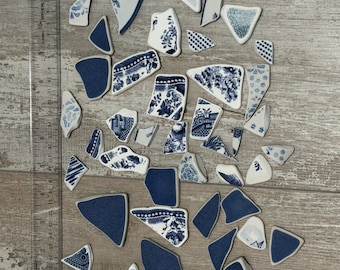 50 piezas de cerámica de playa cultivada para mosaicos, azul con estampado, acabado envejecido.