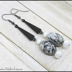Art Deco Dangle Earrings: Gunmetal, Black & White Marbled Glass bild 1