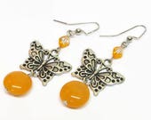 Amber Butterfly oorbellen, Butterfly Dangle Earrings, Boho Butterfly oorbellen, oranje Dangle Earrings, natuurliefhebber van oorbellen