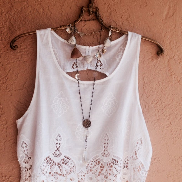 crochet beach bohemian crop top with cutwork summer must have