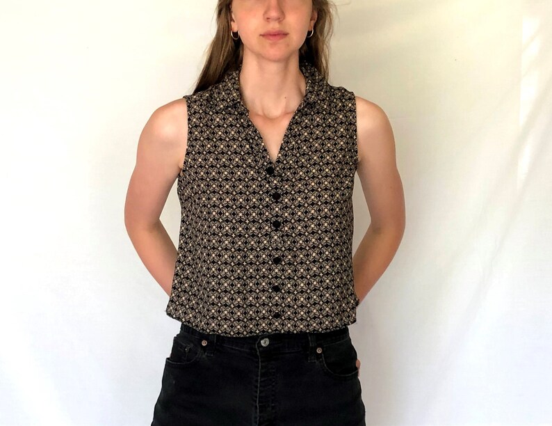 Size Small Vintage 90s Cropped Geometric Floral Sleveless Blouse